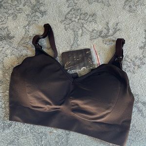 quince nursing bra, side M